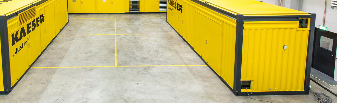Trois stations d'air comprimé Kaeser en conteneurs, à Linz.