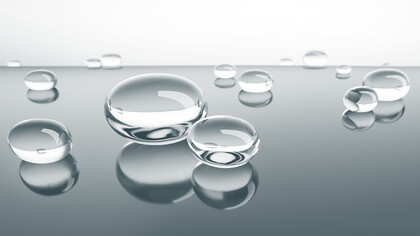 Le revêtement hydrophobe protège contre l'eau salée grâce à l'effet lotus.